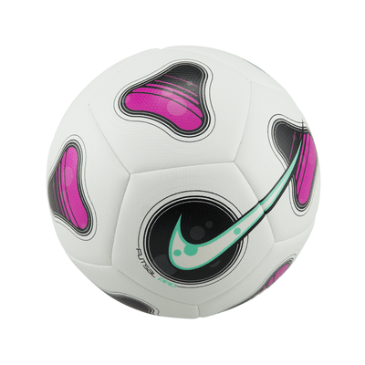Adidas innova con el balón para la champions league femenina