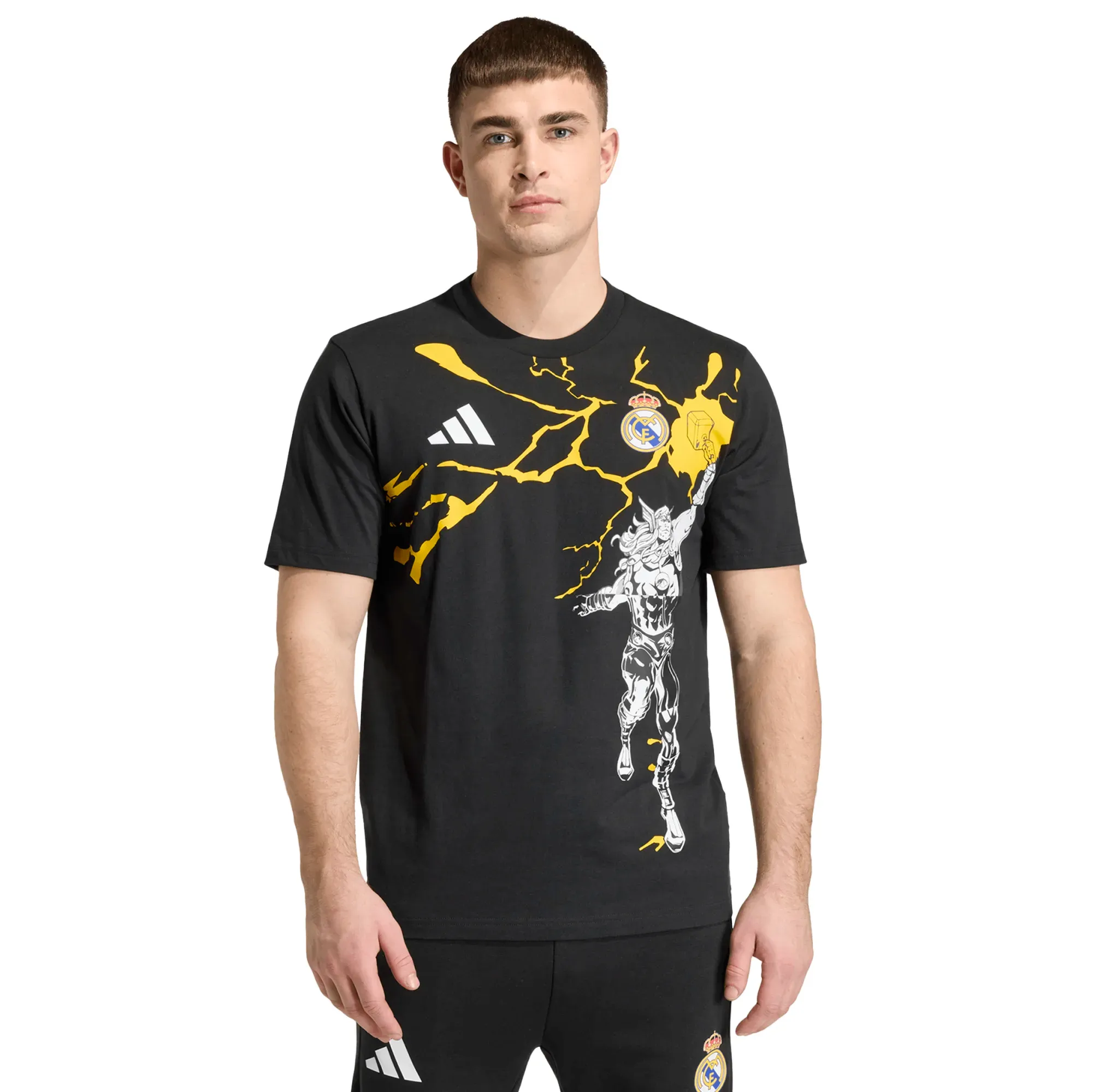 Playera adidas Futbol Real Madrid Avengers Hombre KB4397