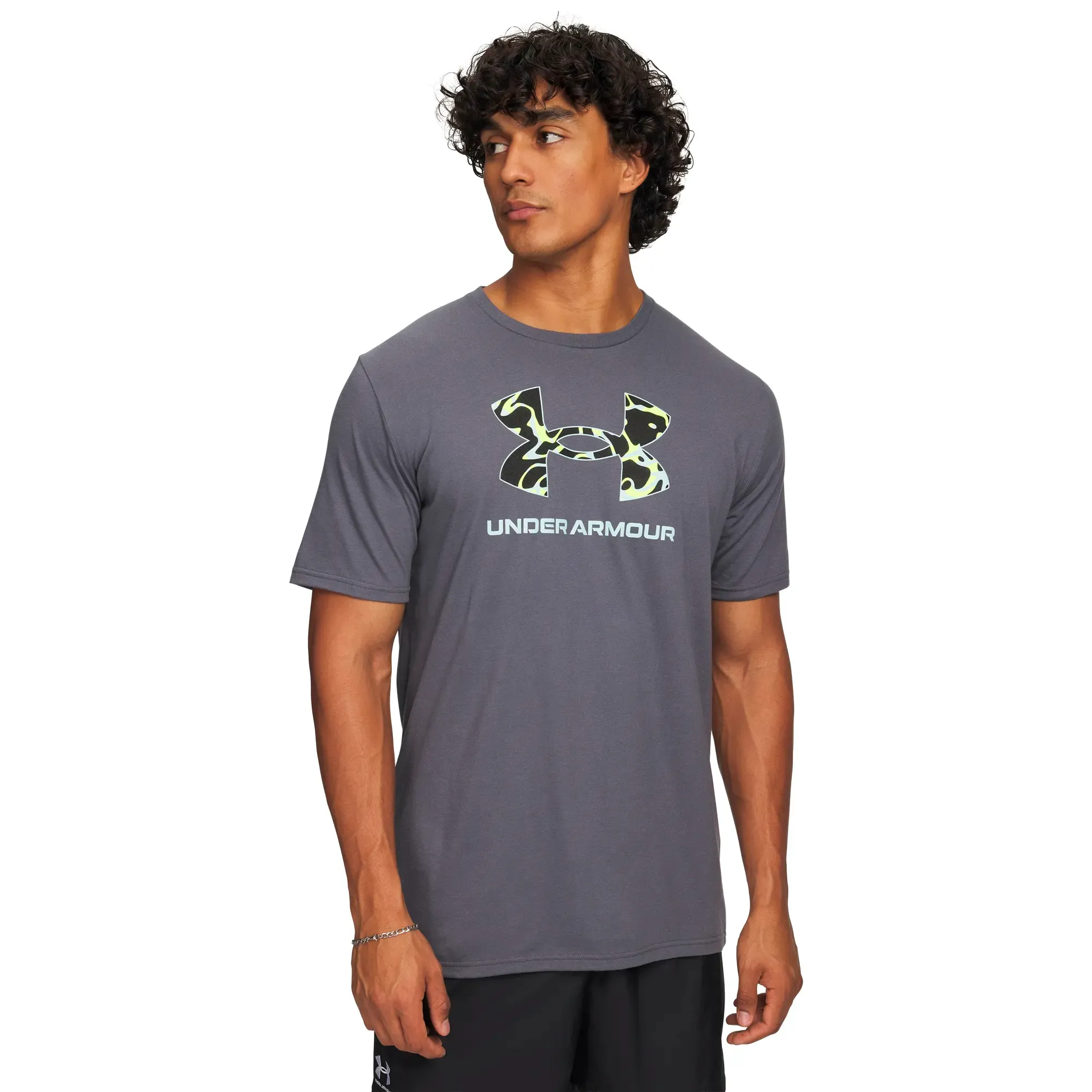Playera Under Armour Entrenamiento Camo Hombre 6012781-025