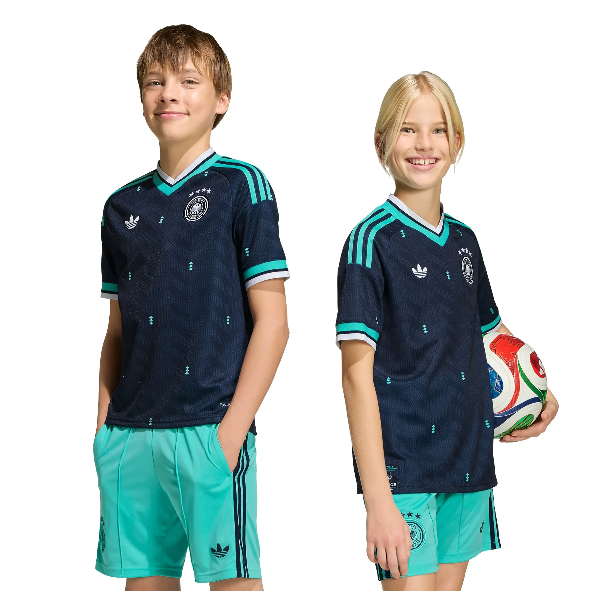 Jersey adidas Futbol Alemania Visita Fan 2026 Infantil Unisex JZ4569