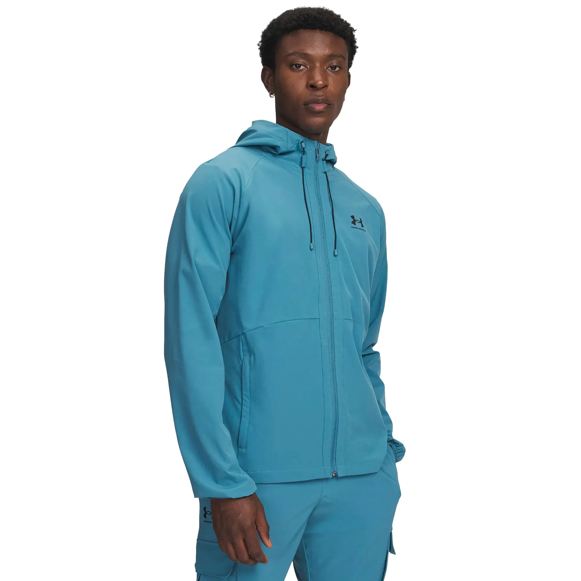Chamarra Under Armour Entrenamiento Vibe Woven Rompevientos Hombre 6003001-466